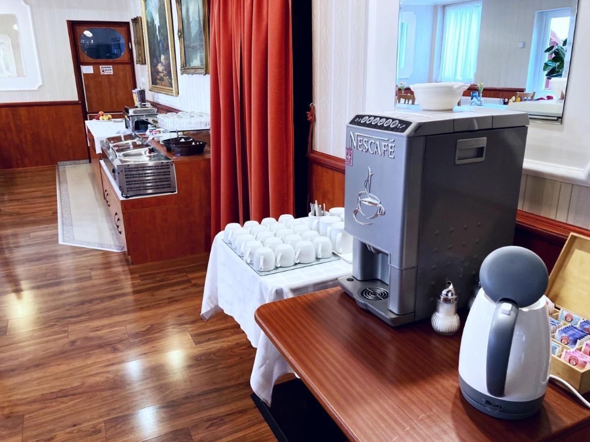 Liza Aqua & Conference Hotel Lajosmizse Luaran gambar