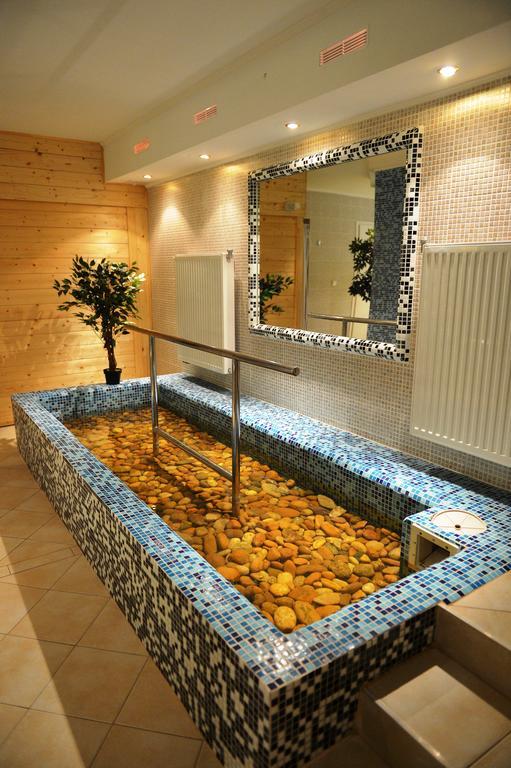 Liza Aqua & Conference Hotel Lajosmizse Luaran gambar